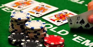 Hood vs Wolf live dealer studio interface with character graphics and betting zones